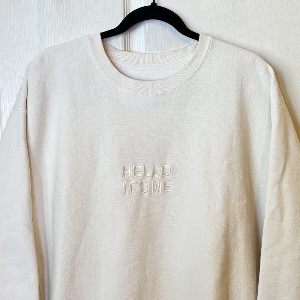 "Hello Its Me" Embroidered Cream Crewneck Sweatshirt 2XL Adele Official Merch